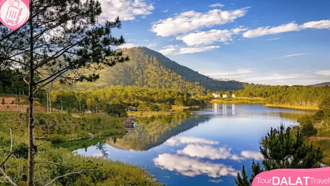 Hồ Tuyền Lâm Đà Lạt 