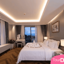 Merperle Hotel Decor