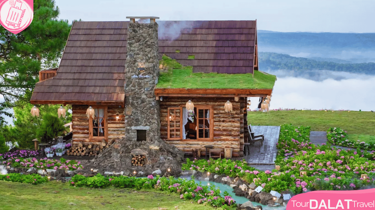 Miền du mục Đà Lạt- căn nhà gỗ